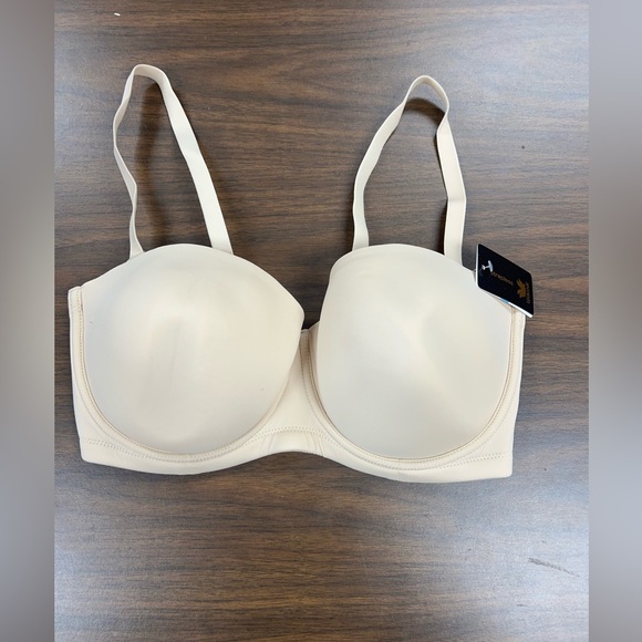 Wacoal Other - NWT Wacoal Red Carpet Strapless Underwire Bra. 36DDD